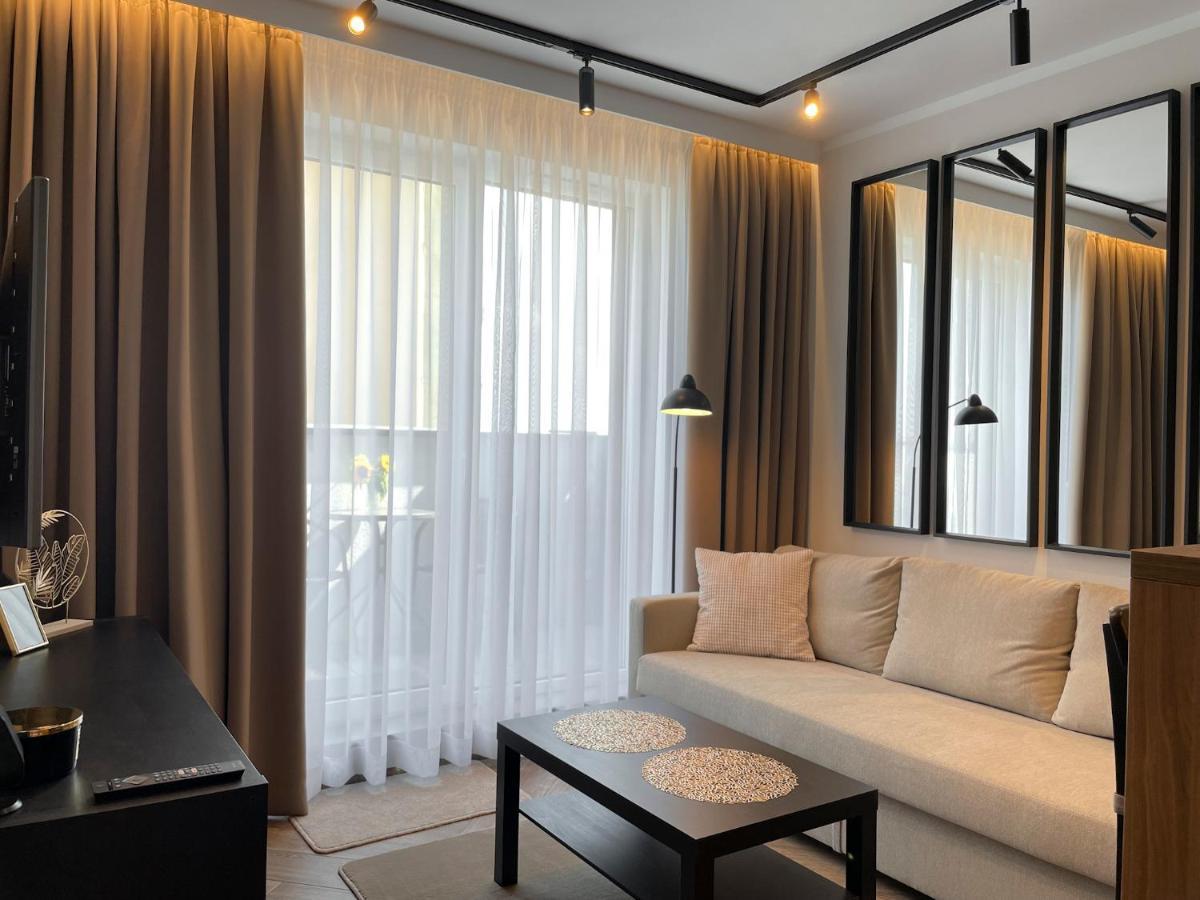 Apartamenty Morzeblizej Kolobrzeg Ngoại thất bức ảnh