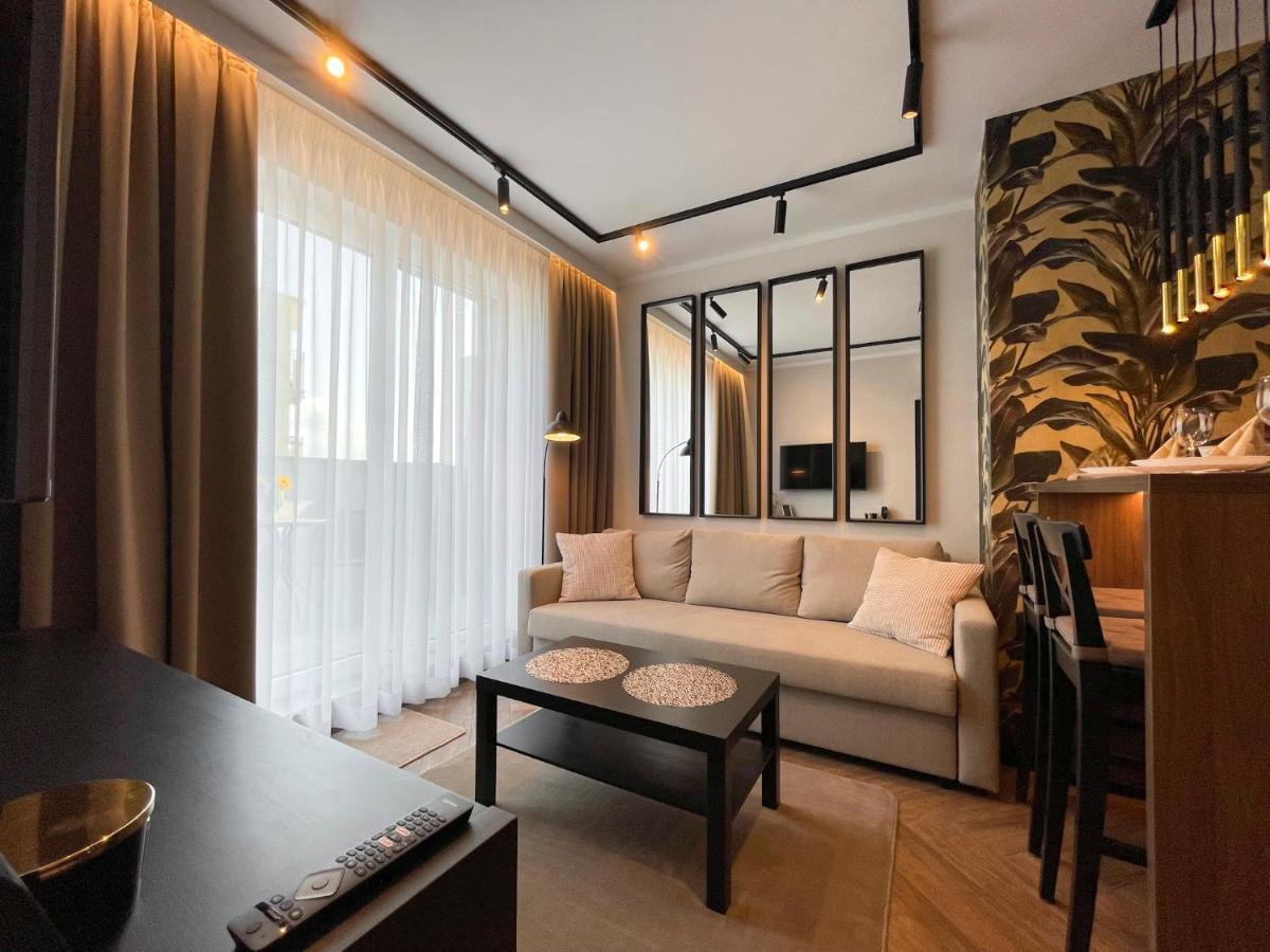 Apartamenty Morzeblizej Kolobrzeg Ngoại thất bức ảnh